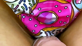 Anabelle Pync - Shower Toy