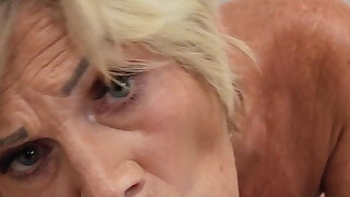 Blonde Czech GILF Nicol Mandorla POV BBC Blowjob