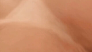 Bigass MILF Pussy Creampie by the Morning