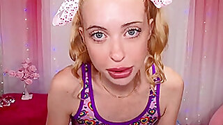 Chloe Cherry: Helping Step Daddy Get Off