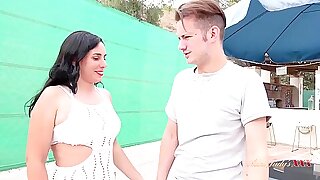 Milf Linda Del Sol Fucks The Pool Boy - Hd Porn 1080p